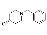 1-苄基-4-哌啶酮，99%（HPLC） 
